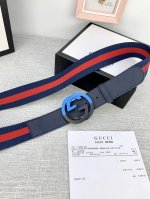 宽度4.0Cm G U C C I 经典帆布织带腰带 头尾用采头层小皮牛的点缀 配以织纹质皮滚边和原单钢扣。夏季男百女搭款 上身效超果级棒