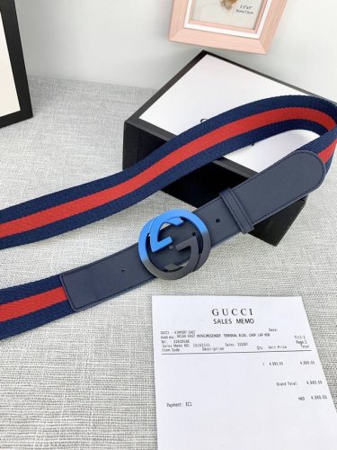 宽度4.0Cm G U C C I 经典帆布织带腰带 头尾用采头层小皮牛的点缀 配以织纹质皮滚边和原单钢扣。夏季男百女搭款 上身效超果级棒