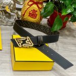 特 Fendi 芬迪 专柜同款 宽4.0Cm 双环正反用腰带 Ff按钉搭扣 黑色cuoio Romano皮革材质 反面面料带有烟草黄和黑色ff图案 黑色珐琅金属