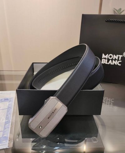 特 万宝龙 自动腰带 宽度34Mm 精品钢扣，双面头层牛皮，手感柔软，真材实料 很有质感，时尚经典不失风范，长短可自行裁剪