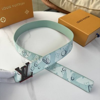 L0Uis Vuitt0N 專櫃最新升級版本 寬度40毫米 精湛工藝定制帆布面料襯托進口小牛皮底 搭配精鋼搭扣 雙面用 經典百搭款！