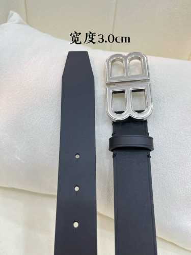 巴黎世家官网新款，双面小牛皮宽度3.0Cm 长度80- 欧，五金钻扣原版开模定制