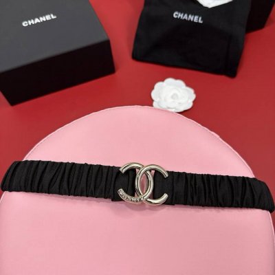 Chanel Chanel 24C Cc水钻 黄铜Logo扣 小牛皮 银色金属 与 金色金属 3.0Cm精品 弹力十足 百搭 优雅 码数含扣S=65Cm总长 可