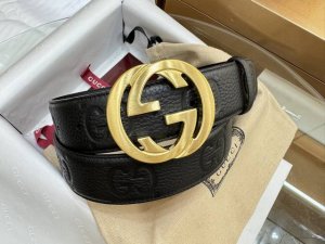 Gucci.古驰 全套包装 法国原厂皮料，经典全皮压花 专柜新版，精品双G钢扣 宽度38Mm