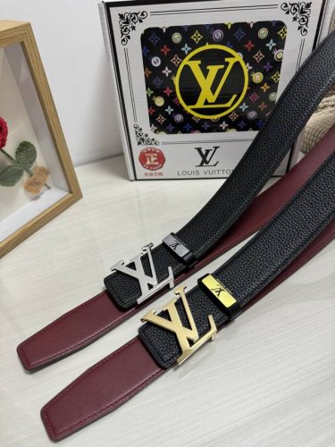 品名：Lv..路易..威登 材质：原单牛皮腰带 百分百头层牛皮腰带保证真皮，24K纯钢扣，专柜原单品质、做工精细，时尚大牌，送人自用首选 包装：