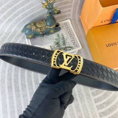 lv 特种皮腰带系列 ，原厂五金精品不锈钢扣，手感柔软舒适 宽3.8Cm。