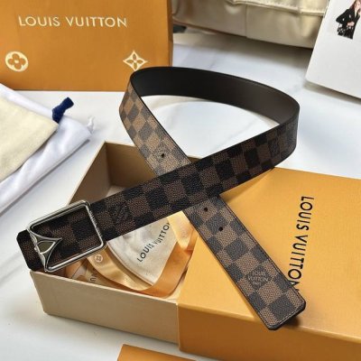 L驢家今季新品 男士原單腰帶 寬度35毫米 經典定制系列面料4個花色進口小牛皮針紋做底 搭配新款五金搭扣 可雙面使用佩戴 DDD