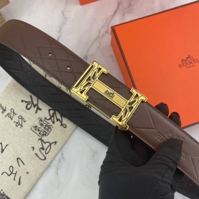 Hermes爱马仕 男士双面皮腰带38Mm 双面进口花纹皮压制。可双面使用 专柜走线 搭配新款扣。