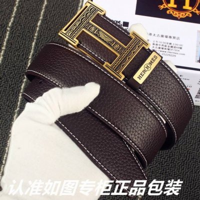 品名：爱玛仕.Her..Mes原单 型号：认准如图专柜包装，赠送打孔器 材料：百分百头层牛皮皮带，24K纯钢扣中间带Logo字母荔枝纹纹路保证真皮。专柜同等质量