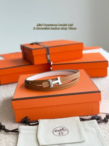 -精品 Mini Constance 精品精钢五金带钢印搭配进口Epsom皮 宽度13Mm Hermes女款腰带以其精湛工艺高品质材料和经典设计备受推崇 是女士