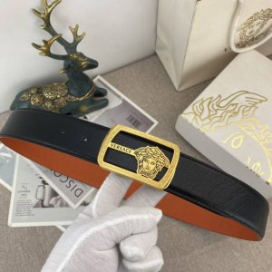 范思哲 特种皮腰带系列 ，原厂五金精品不锈钢扣，手感柔软舒适 宽3.8Cm。