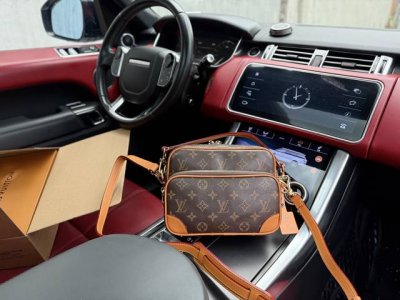 高端货 新款 “Louis Vuitton”Lv单肩包 路易威登邮差包 M14016 Louis Vuitton Monogram Archive 仿旧金色金属