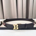 Bally 巴利 专柜同款 Shiff 35毫米 款式经典 精心设计的金属搭扣 经典亮眼的条纹 时尚又年轻 百搭款式