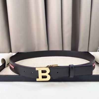 Bally 巴利 专柜同款 Shiff 35毫米 款式经典 精心设计的金属搭扣 经典亮眼的条纹 时尚又年轻 百搭款式