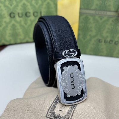 高端品质，实物拍摄 配全套包装 品牌：Gucci 海外原单 扣头材质：精品实心钢扣 带身材质正面：38Mm宽度采用双面进口原版皮腰带，真空电镀五金扣头实物拍摄