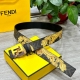 fendi 芬迪 专柜同款 宽4.0Cm 双环正反用腰带 Ff按钉搭扣 黑色Cuoio Romano皮革材质 反面面料带有烟草黄和黑色Ff图案 四方满钻金属饰面