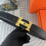 爱马仕 特种皮腰带系列 ，原厂五金精品不锈钢扣，手感柔软舒适 宽3.8Cm。