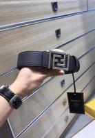 配送专柜包装 打孔针 特批新款 Fd 宽40Mm 标志造型宽皮带，联名钉扣式带扣，范家原版进3D打印花绘 印有浮雕间色Ff 图案，支持Nfc 芯片 ，镀金表面金