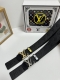 品名：Lv..路易..威登 材质：原单牛皮腰带 百分百头层牛皮腰带保证真皮，24K纯钢扣，专柜原单品质、做工精细，时尚大牌，送人自用首选 包装： 请认准如图专柜
