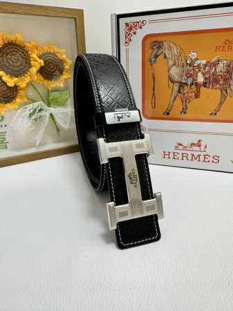 品名：爱马仕.Hermès 原单 材质：原单牛皮腰带 百分百头层牛皮腰带保证真皮，24K纯钢扣，专柜原单品质、做工精细，时尚大牌，送人自用首选 包装： 请认准如 - 点击图像关闭