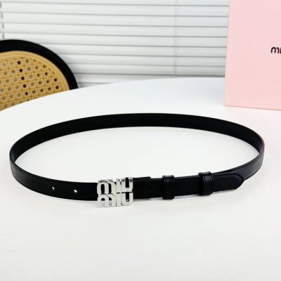 Miumiu小腰带、2Cm。裙装裤装搭配起来！精致优雅，不撞款！