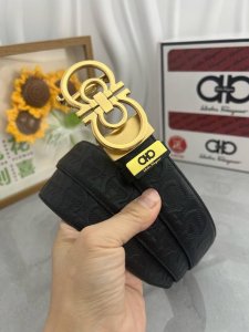 品名：菲拉格幕 自动带 材质：原单牛皮腰带 百分百头层牛皮腰带保证真皮，24K纯钢扣，专柜原单品质、做工精细，时尚大牌，送人自用首选 包装： 请认准如图专柜包装