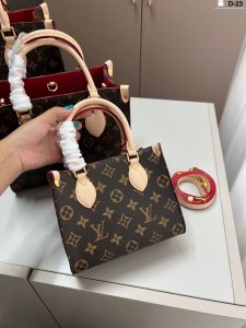 迷你 Lv路易威登丛林托特包 奢华与经典的老花托特 包型方正挺括 非常气质 D-23尺寸41×31 33×27 25×20 18×15