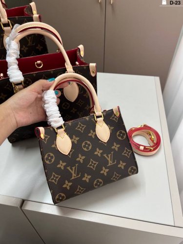 迷你 Lv路易威登丛林托特包 奢华与经典的老花托特 包型方正挺括 非常气质 D-23尺寸41×31 33×27 25×20 18×15