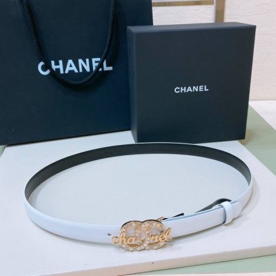 特 C Hanel 23P Cc 珍珠 与 水钻 Logo字母搭扣 黄铜金属小牛皮腰带 手感柔软 细腻 2.0Cm