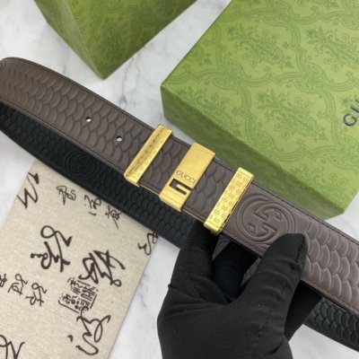 古奇 男士花皮腰带40Mm 双面进口头层皮皮压制。可双面使用 专柜走线 搭配新款扣