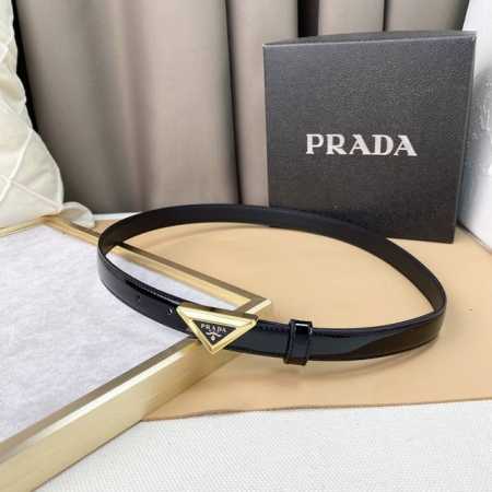 rada这款华美的皮革腰带释放简约而精致的优雅气息 2.0Cm精品 - 点击图像关闭