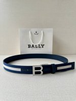 特 Bally 巴利 专柜同款 男士腰带 宽3.4Cm 这款选用反面进口牛皮精制而成 正面金属扣 简约百搭 可调式长度可轻松匹配完美尺寸