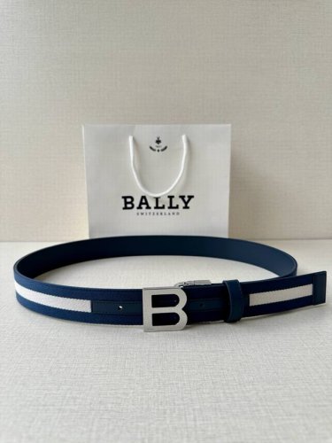特 Bally 巴利 专柜同款 男士腰带 宽3.4Cm 这款选用反面进口牛皮精制而成 正面金属扣 简约百搭 可调式长度可轻松匹配完美尺寸