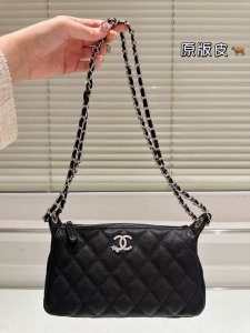 鱼子纹 Chanel 25B星星麻将包 爱啦 嘿嘿 麻将包真的是性价比最高的存在了！