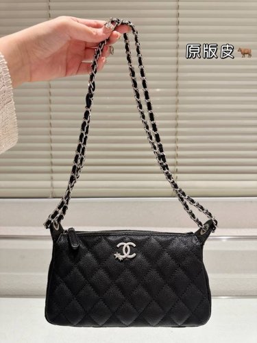 鱼子纹 Chanel 25B星星麻将包 爱啦 嘿嘿 麻将包真的是性价比最高的存在了！
