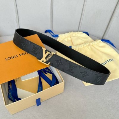 圖片包裝10 寬度：40Mm Lv Pyrmide Truck L Oeii雙面腰帶 驢家 海外原單代特供 面為進口小牛皮壓飾有標誌性品牌圖案效果工藝 原廠配色