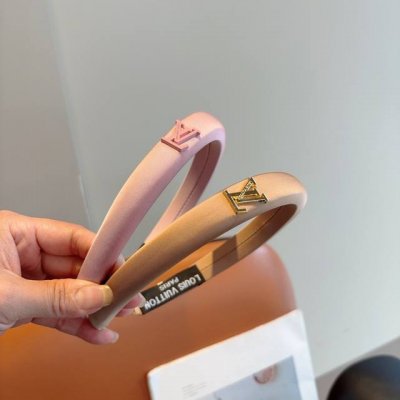 配包装 Lv 路易威登 经典新款发箍，时尚可爱宽边头箍，专柜最新款来袭时尚百搭，女神必入 ！