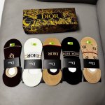 特 Dior 迪奥D家新品男款隐形袜子 一盒五双 提花经典标志，纯棉材质，超舒适超美腻大牌出街，潮人必备超好搭