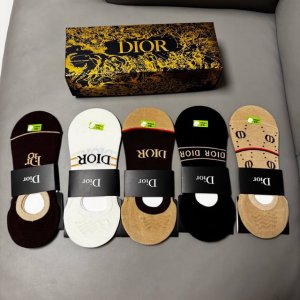 特 Dior 迪奥D家新品男款隐形袜子 一盒五双 提花经典标志，纯棉材质，超舒适超美腻大牌出街，潮人必备超好搭