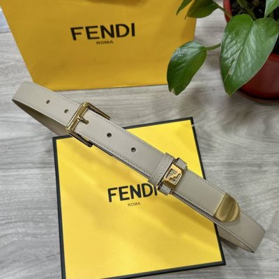 Fendl 芬迪 女士腰带 宽25Mm，原单进口小牛皮，搭配原单钌钯电镀F扣，手感.油边近乎完美，原产皮料定制，质感无可挑剔，出众的细节，高清实拍，货真价实，品