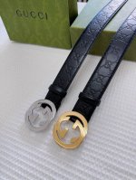 特 Gucci 4.0Cm专柜同款压花，头层牛皮原版专柜皮底。搭配不锈钢五金带扣，纯进口机械车线，工艺精细，原单品质。