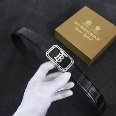 p220 ［自动扣腰带］巴宝莉 宽3.5Mm 双面进口头层牛皮制作 搭配经典钢扣 真材实料 时尚经典 做工精致 高端男士皮带 长度可裁剪100—125
