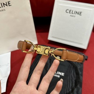 CéLine 腰带 断货王回货 伸缩腰带可调节 宽度1.8Mm精品 进口牛皮女款腰带 均码。