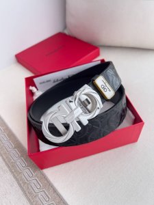 品名：Ferrgamo..菲拉格慕 腰带自动带 皮带 型号：自动扣，纯钢材质自动扣，头层牛皮，自动带身 材料：百分百头层牛皮，保证真皮。24K纯钢扣专柜同等质量