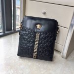 新款范思哲1178#男士上品 8175 公文包手提斜挎包热销爆款，请认准皮质和细节，高端大气上档次原版质量原版小牛皮 和高档进口五金，皮质，柔软，手感超好 高档