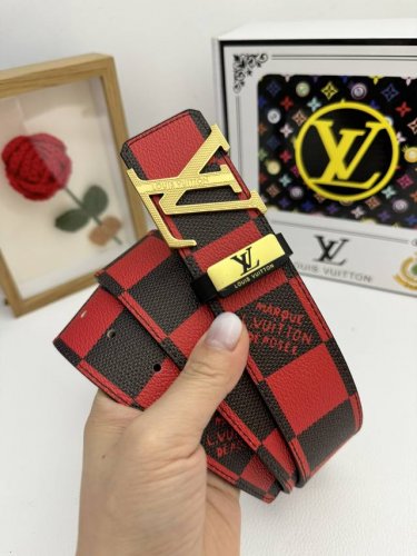 品名：Lv..路易..威登原单 材质：原单牛皮腰带 百分百头层牛皮腰带保证真皮，24K纯钢扣，专柜原单品质、做工精细，时尚大牌，送人自用首选包装： 请认准如图专