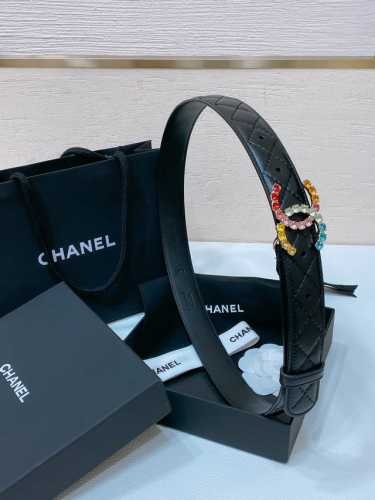 特 P210 Chanel 24C 水钻粉 红 兰 青 黄彩色金属 Logo搭扣 黄铜金属进口胎羊皮 绣花带身 手感柔软 细腻 3.0Cm