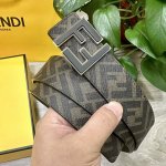 图片包装＋10 Fendi 芬迪 专柜同款 宽4.0Cm 双环正反用腰带 Ff按钉搭扣 灰色Cuoio Romano皮革材质 反面面料带有烟草黄和黑色Ff图案