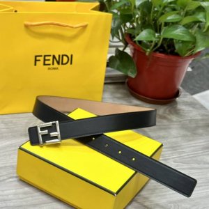 图片包装 Fendl 芬迪 女士腰带 宽30Mm 双面原版头层牛皮 制作 搭配經典F铜扣 时尚潮流 经典百搭 精细的做工 高清的实拍图 双面可用 品质保证