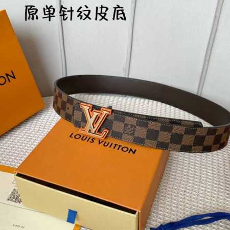 特 寬：40Mm 驢家新品 寬度40Mm 驢家ss24早春新品腰帶系列 意大利原廠皮料 扣頭採用雙拼視覺效果工藝 全方位精打細磨 精密度厚金電鍍 雙面用 - 点击图像关闭